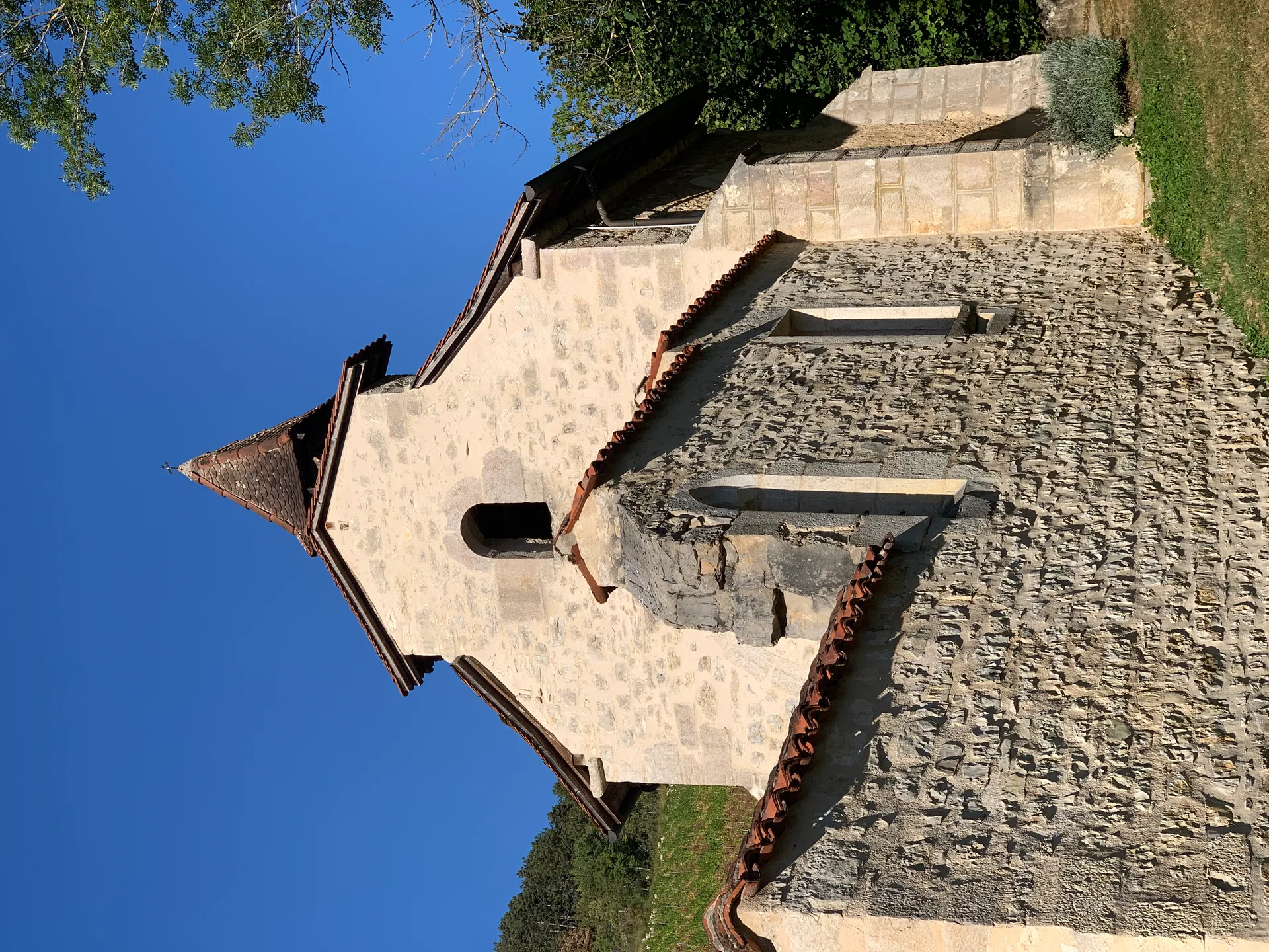 Retenue d'Allement à Poncin — À 498 m du lac