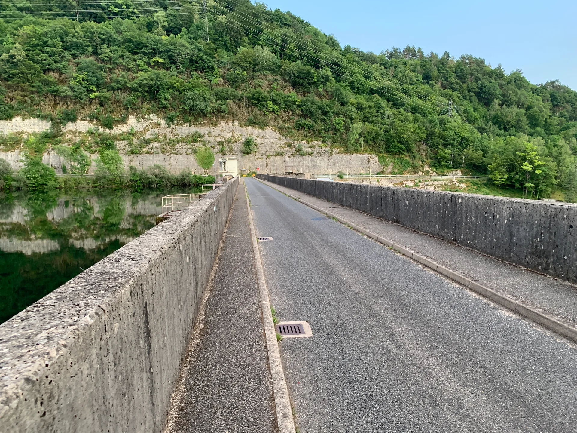 Retenue de Coiselet à Samognat — Sur le lac