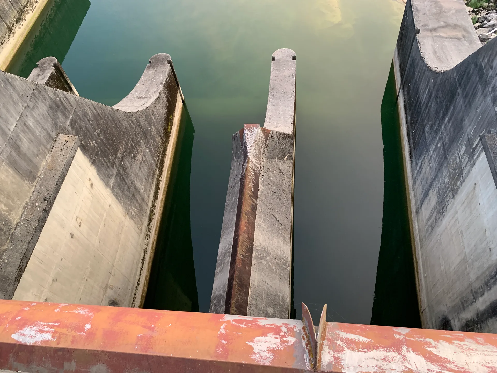 Retenue de Coiselet à Samognat — Sur le lac