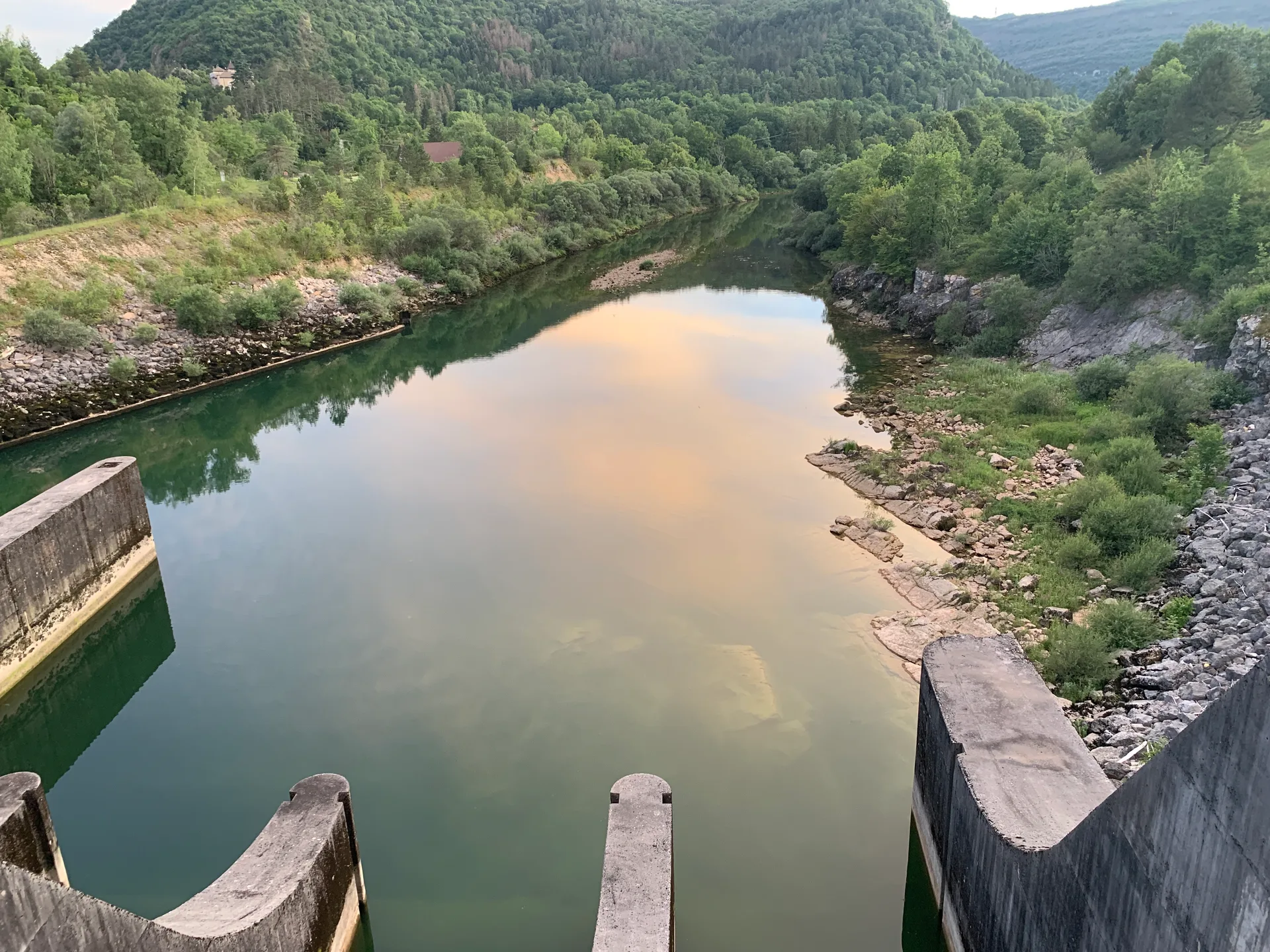 Retenue de Coiselet à Samognat — Sur le lac