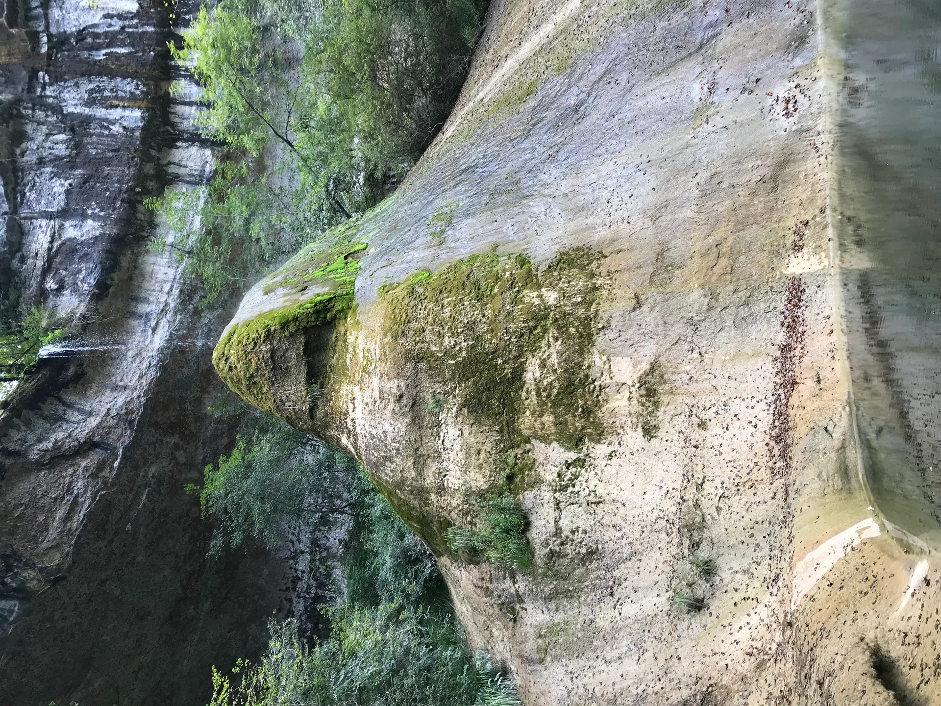 Retenue de Genissiat à Injoux-Génissiat — À 3,5 km du lac