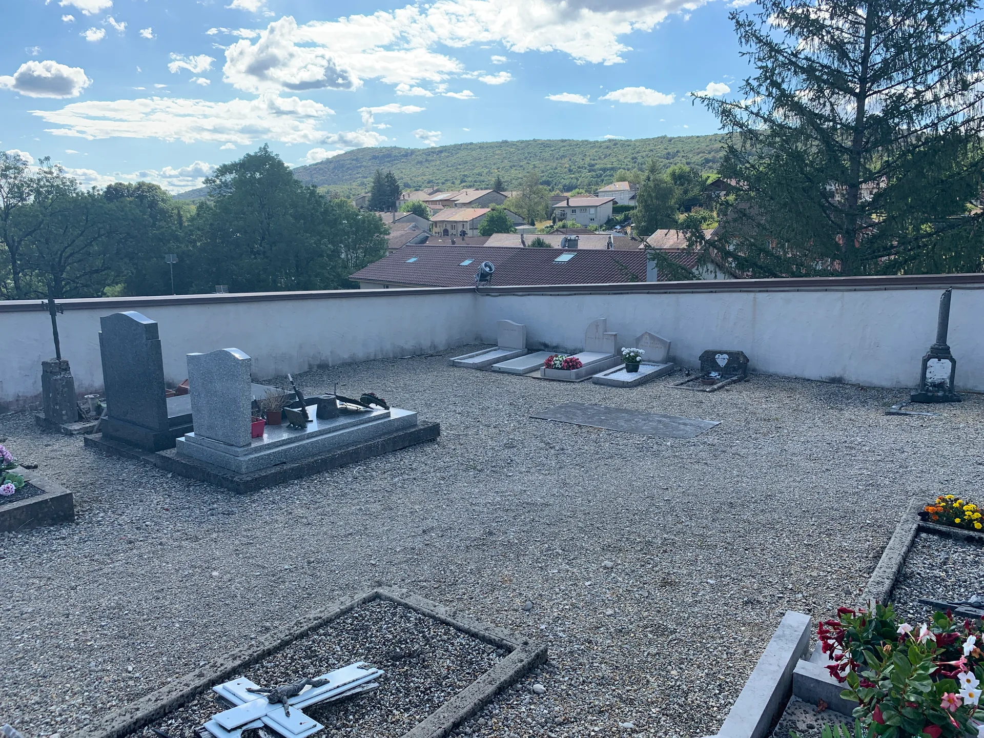 Retenue de Matafelon à Matafelon-Granges — À 995 m du lac