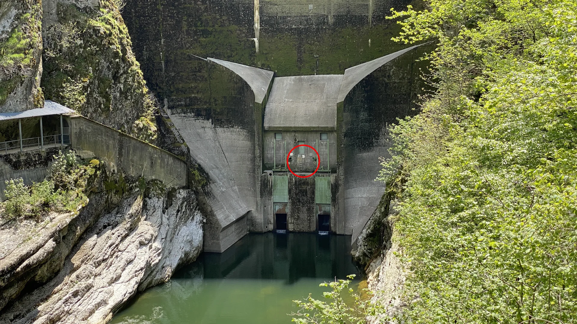 Retenue de Moron à Villers-le-Lac — Sur le lac