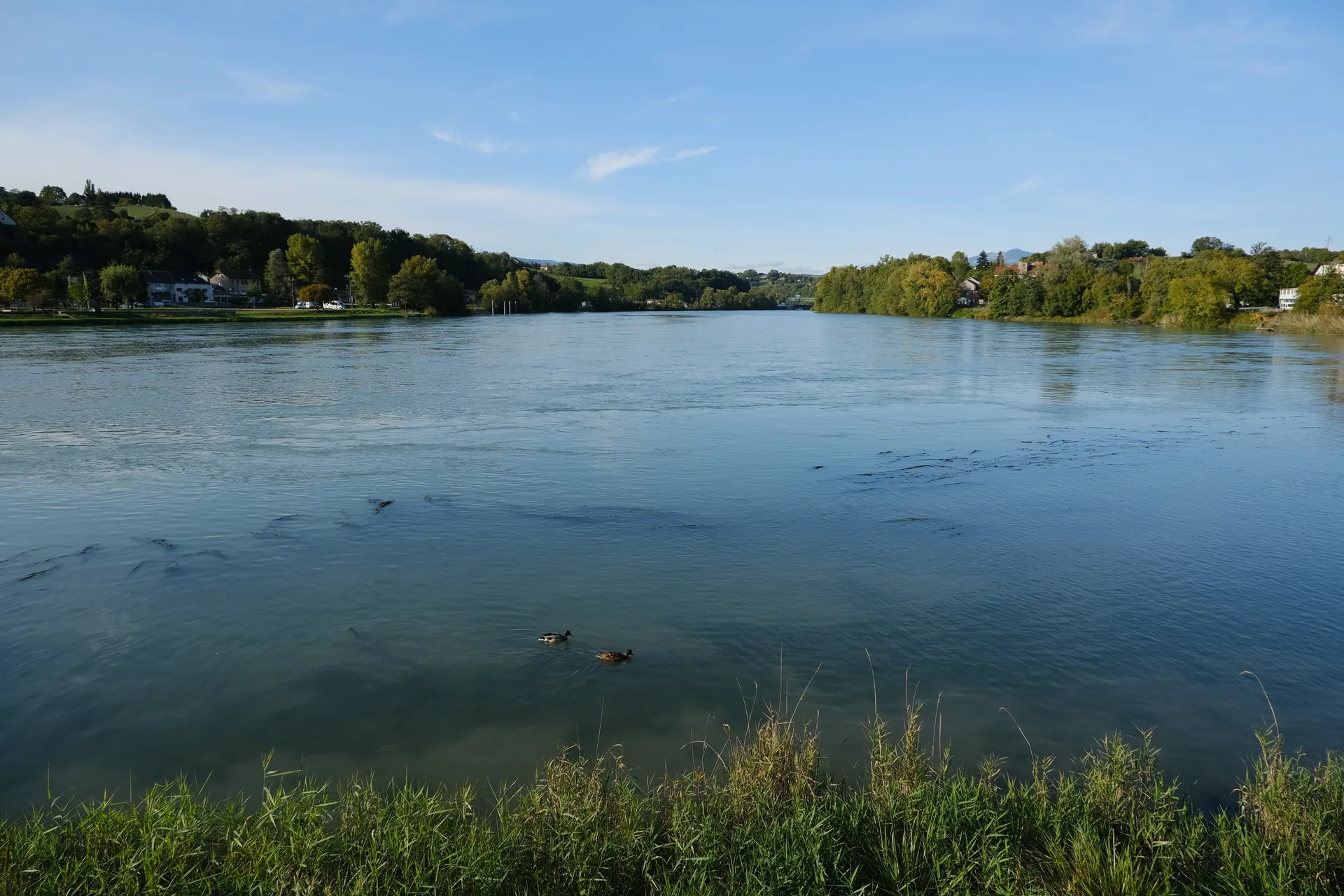 Retenue de Seyssel à Seyssel — À 1,2 km du lac