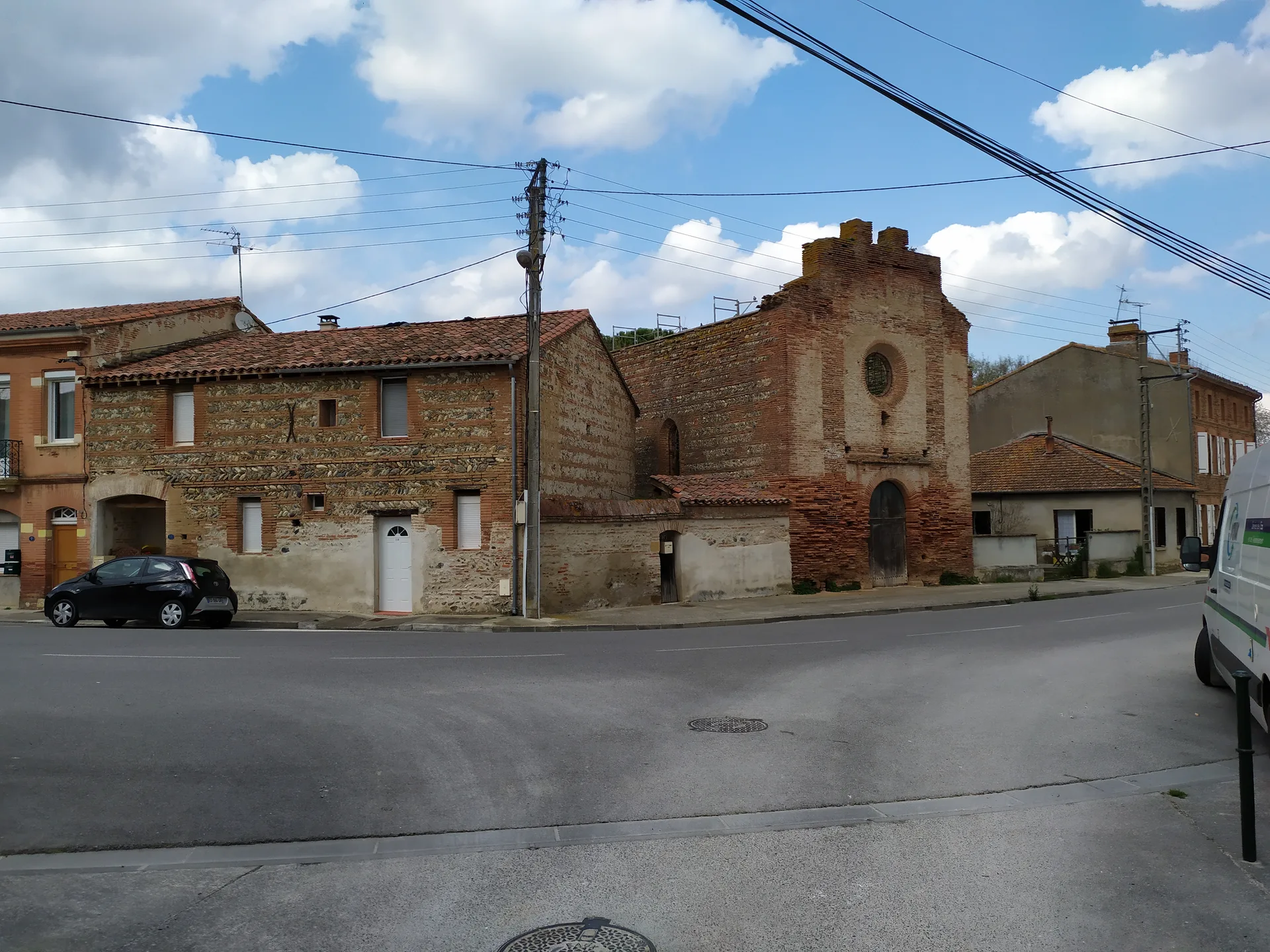 Retenue du Mancies à Salles-sur-Garonne — À 2,2 km du lac