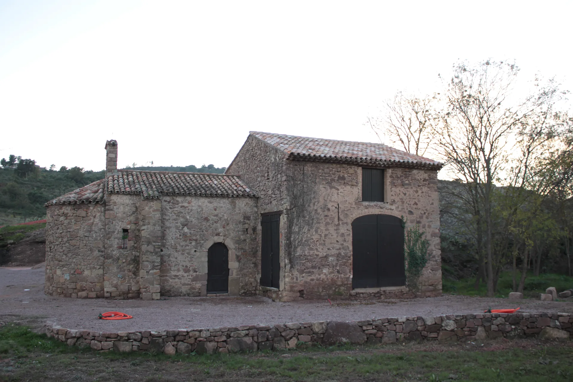 Sabliere de l Arena à Roquebrune-sur-Argens — À 851 m du lac