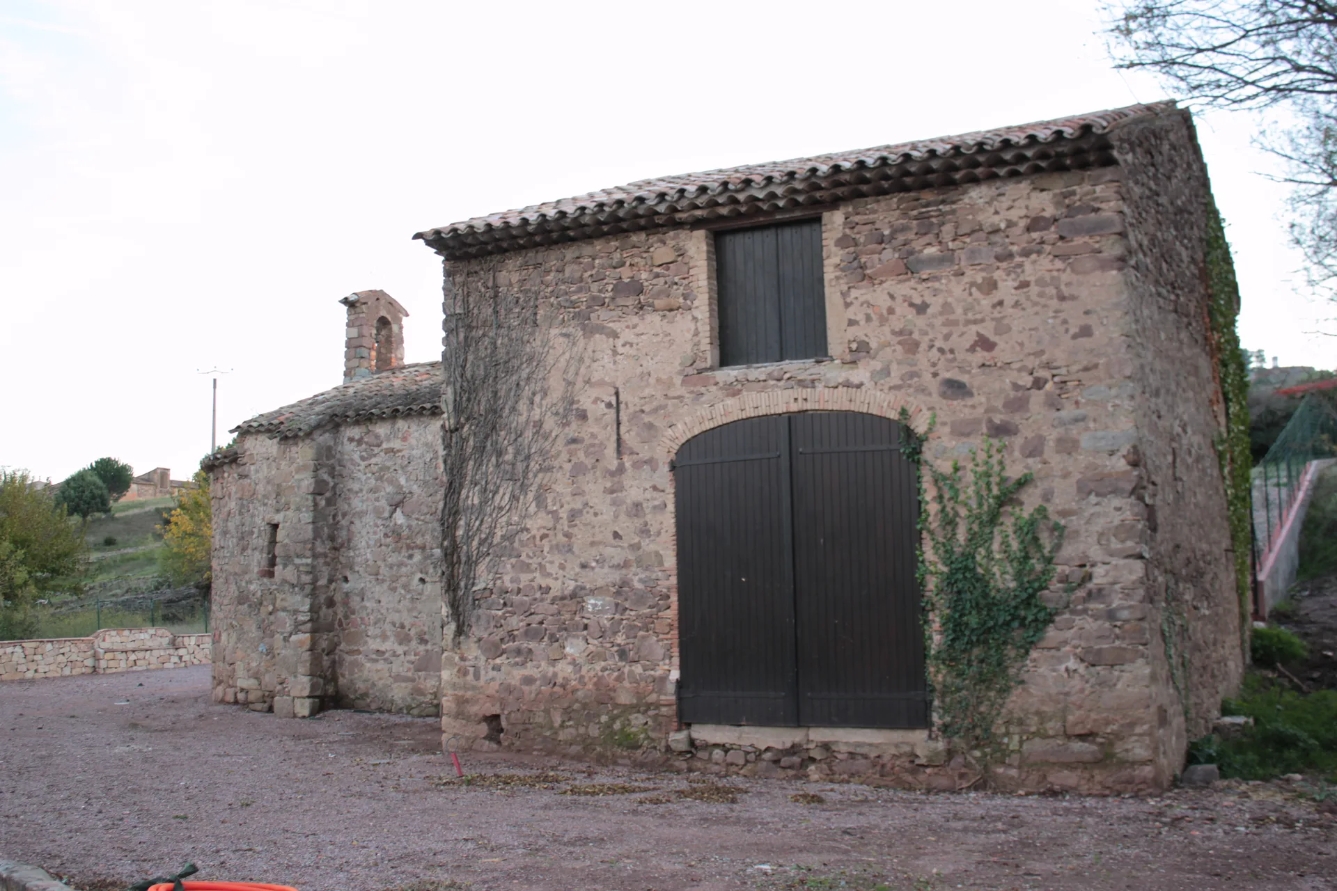 Sabliere de l Arena à Roquebrune-sur-Argens — À 851 m du lac