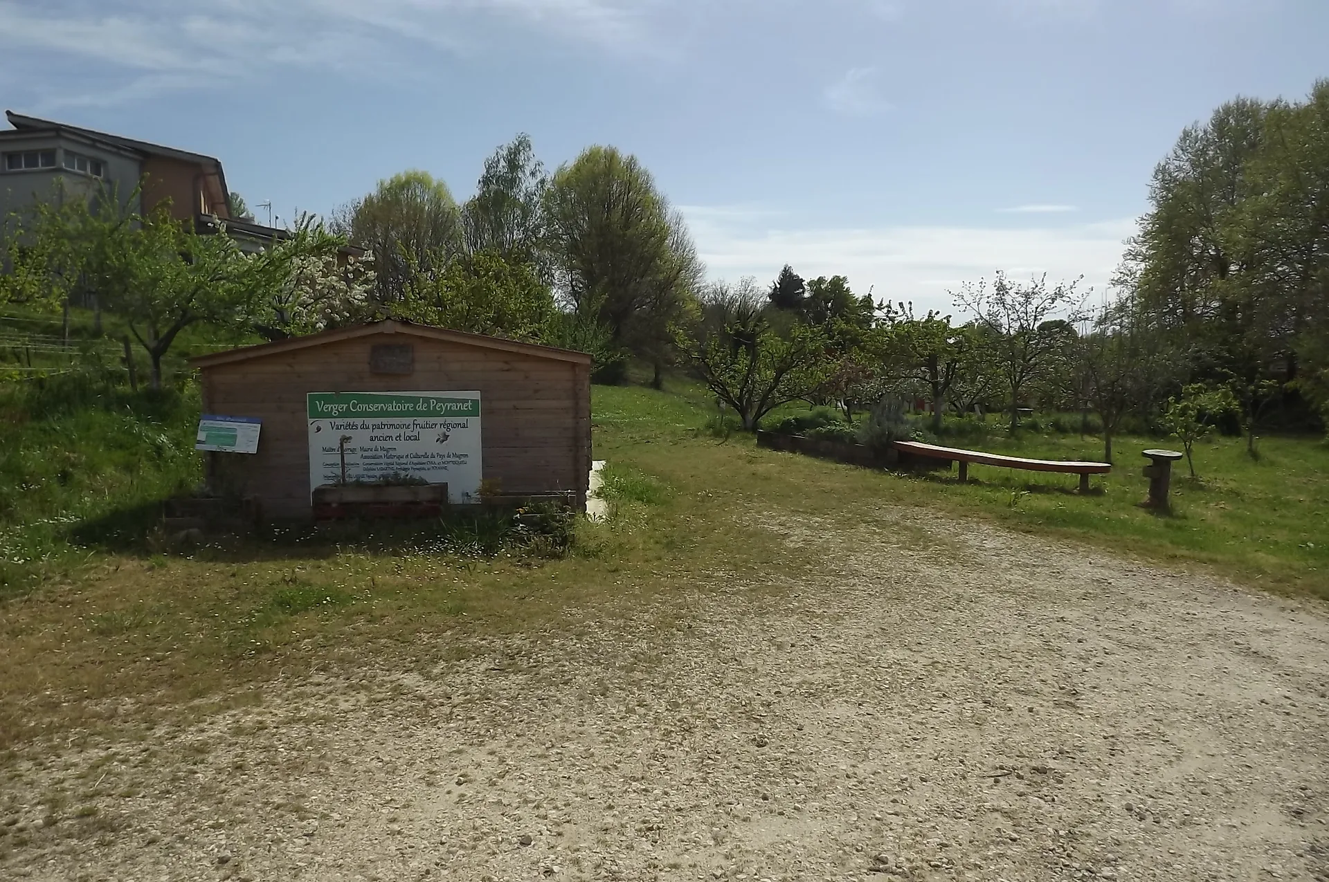 Site de la Saucille à Mugron — À 1,4 km du lac
